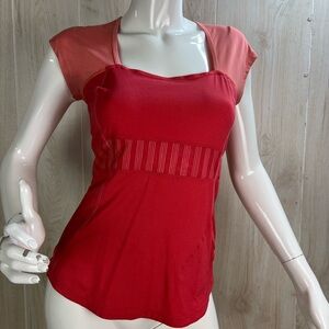 Lululemon Scoop Neck Short Sleeve Tank workout Top, gymnastics